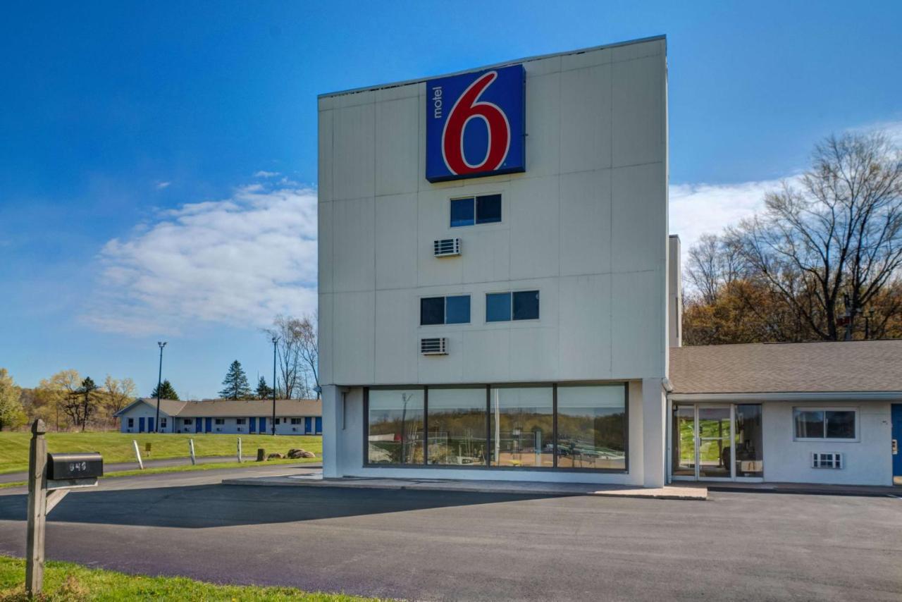 Motel 6 Bellville, Oh Exterior photo